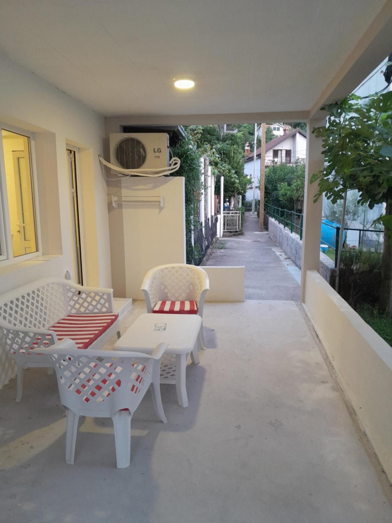 Apartment Jelaca Herceg Novi Phòng bức ảnh