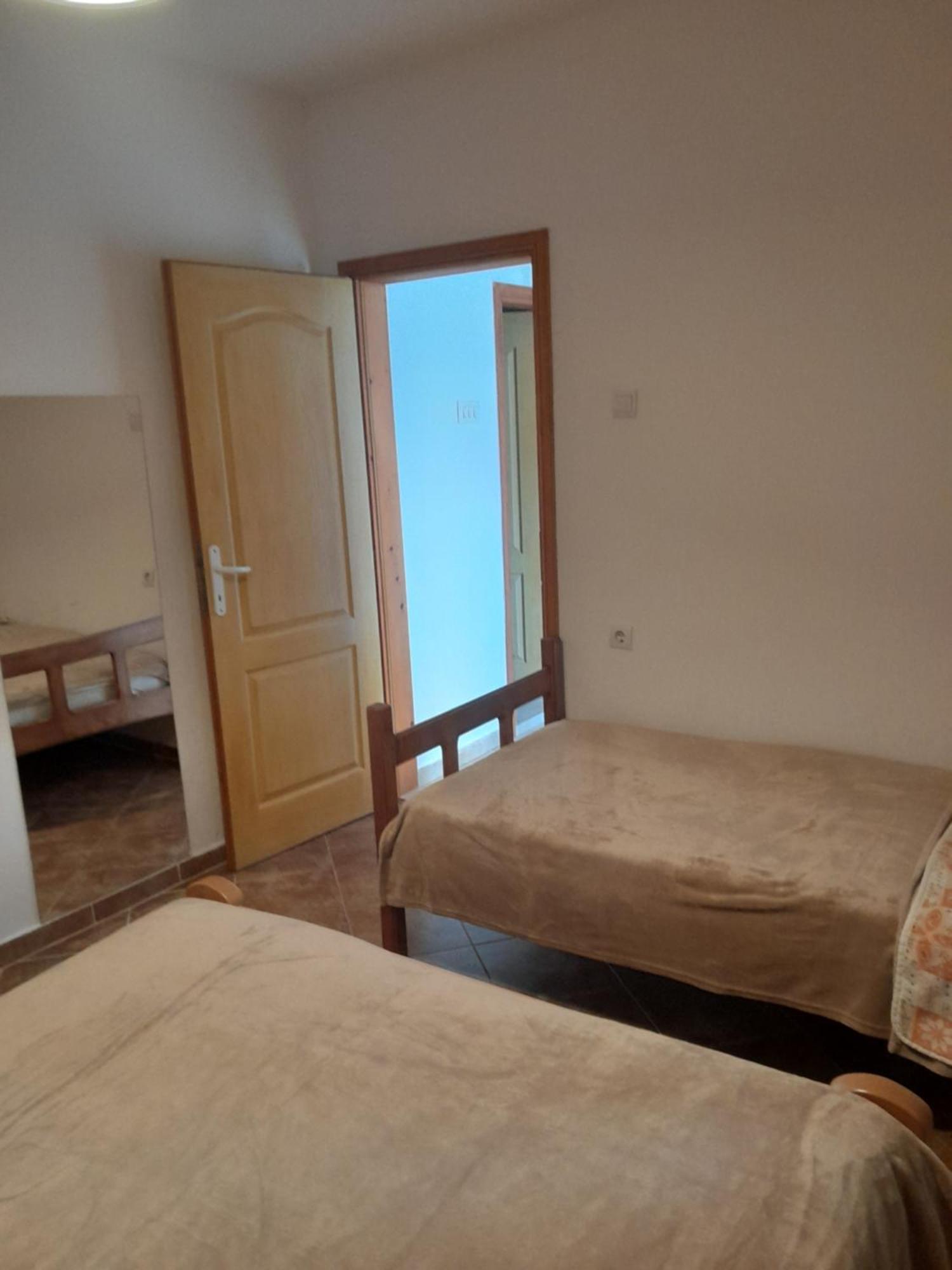 Apartment Jelaca Herceg Novi Ngoại thất bức ảnh